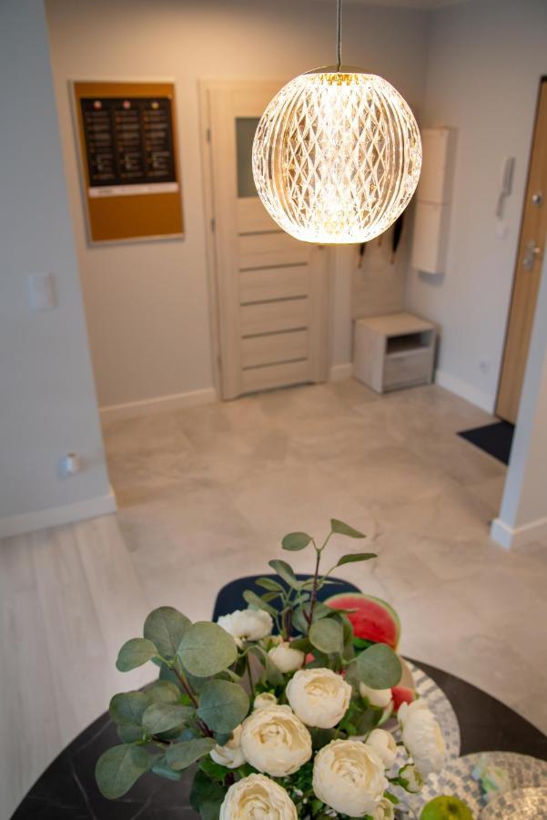 Maya'S Flats & Resorts 52 - Aura 40 กดัญสก์ ภายนอก รูปภาพ